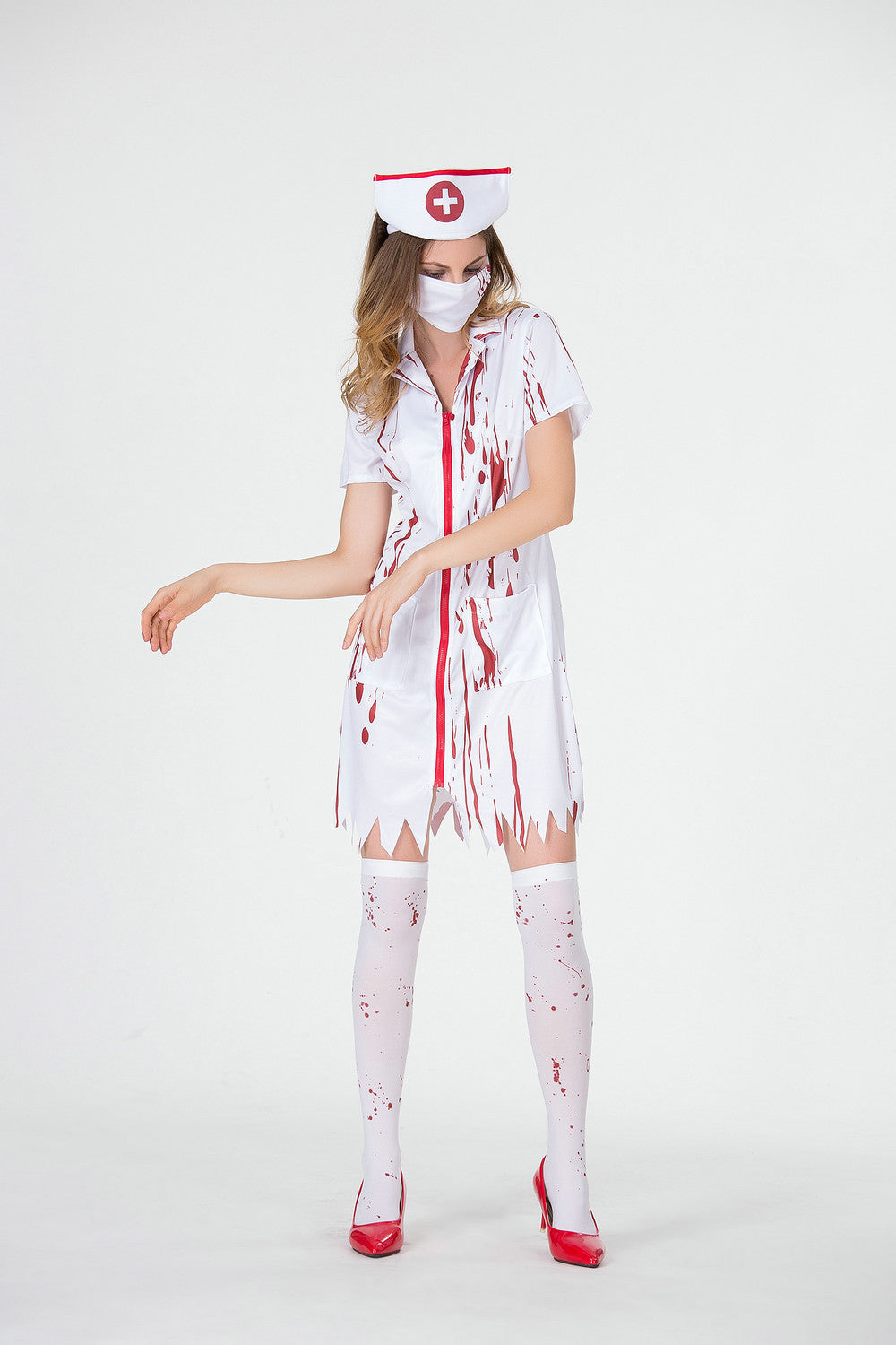 Costume d'infirmière sanglante pour Halloween